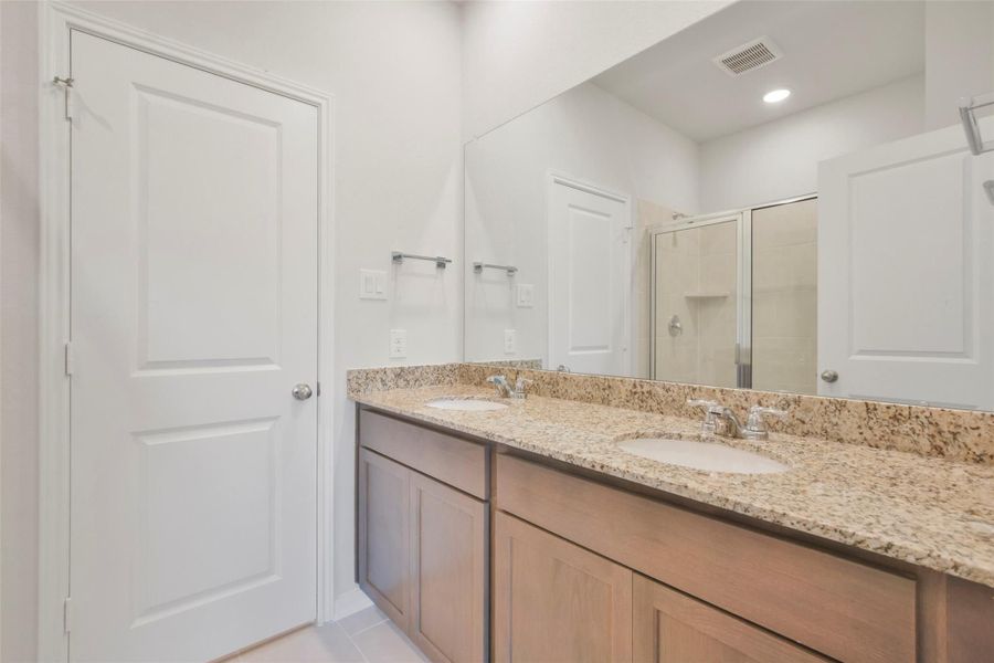 Furnished interior view inside a new home in The Villages at WestPointe, Dayton (Image 47).