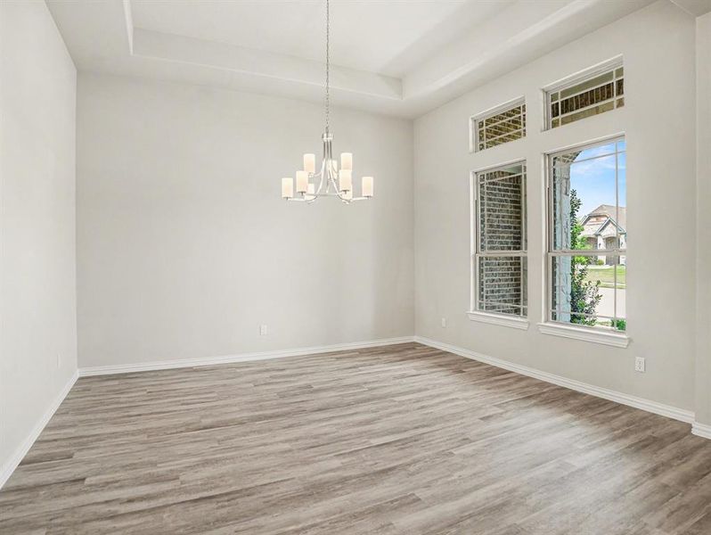 Spacious, unfurnished interior of a new home in Cole Crossing Estates, DeSoto (Image 17). Spacious, unfurnished interior of a new home in Cole Crossing Estates, DeSoto (Image 17).
