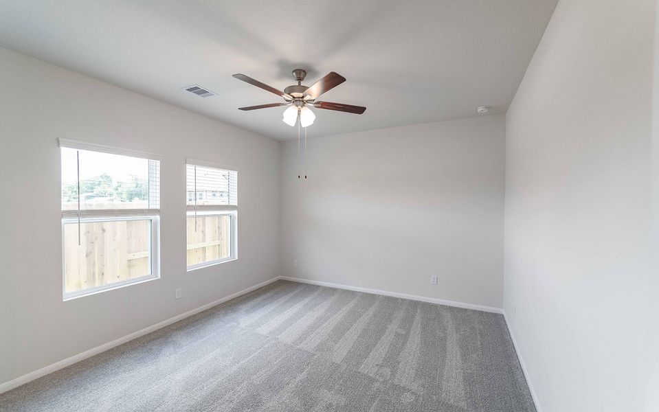 Spacious, unfurnished interior of a new home in Colony at Pinehurst, Pinehurst (Image 19).