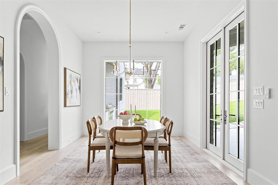 Furnished interior view inside a new home in , Dallas (Image 4). Furnished interior view inside a new home in , Dallas (Image 4).