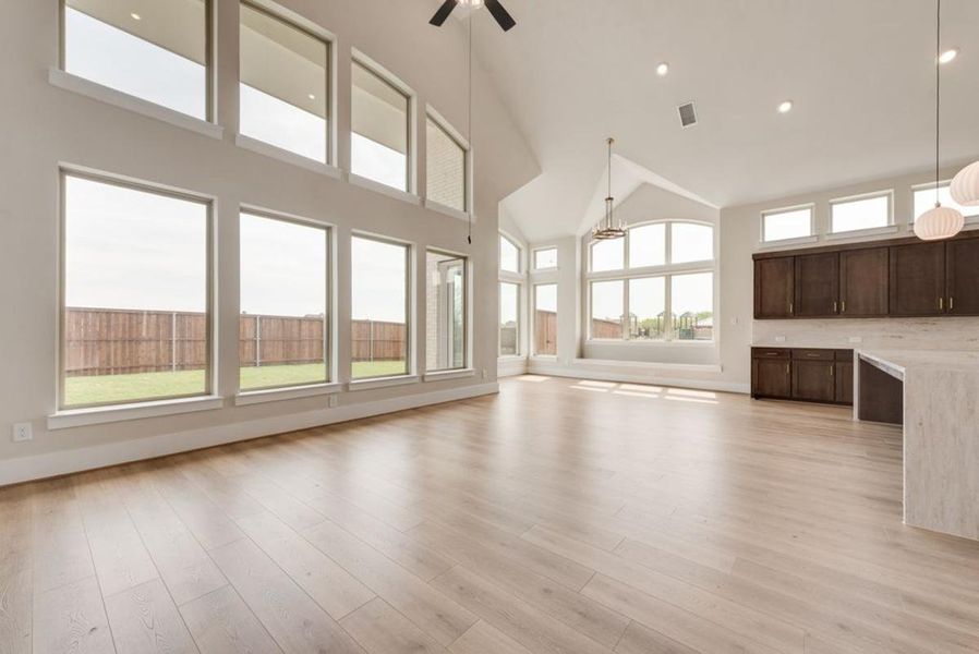 Spacious, unfurnished interior of a new home in Park Place, Prosper (Image 34). Spacious, unfurnished interior of a new home in Park Place, Prosper (Image 34).