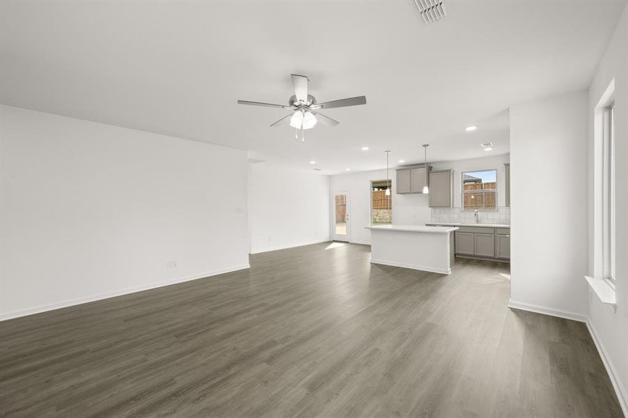 110 Honey Bee- Living Room-1