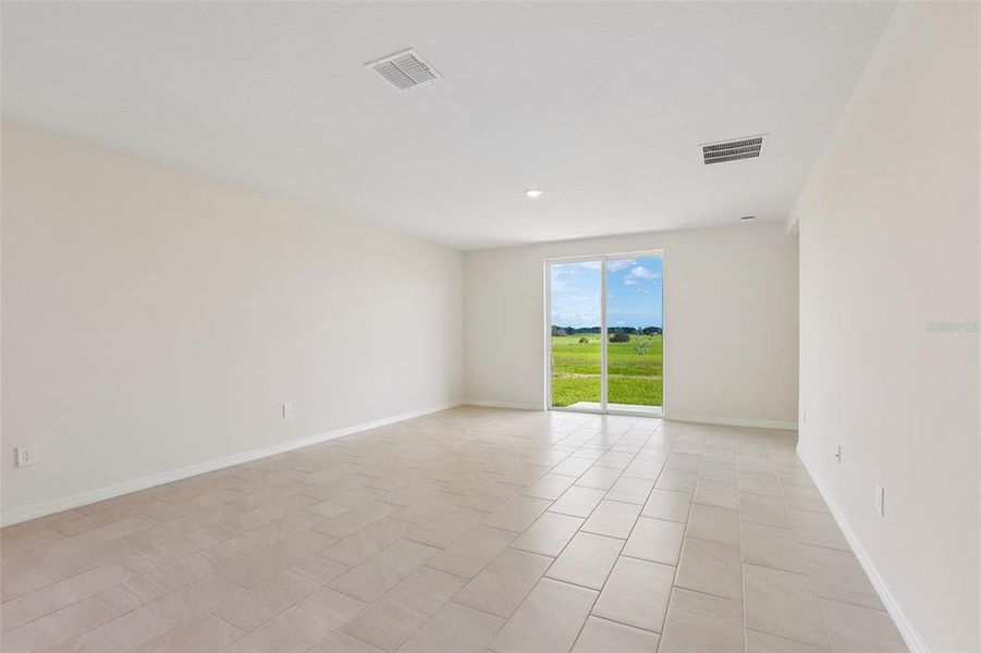 Spacious, unfurnished interior of a new home in Benton Hills - Classic Series, Brooksville (Image 18).
