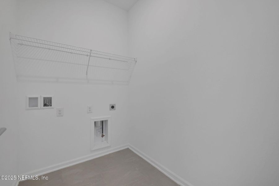 Spacious, unfurnished interior of a new home in , St. Augustine (Image 14).