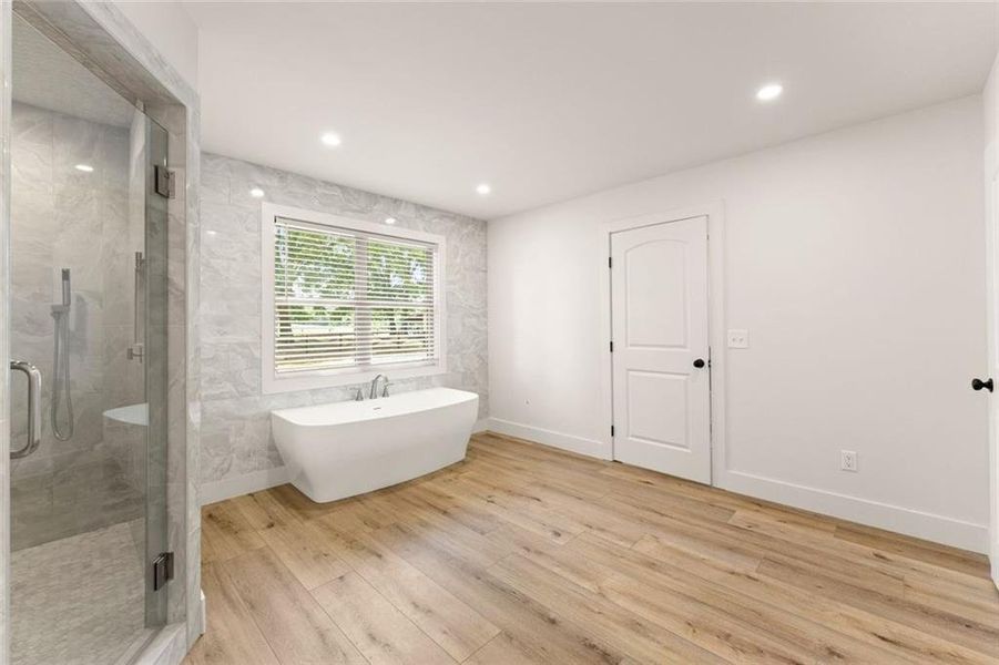 Image 70 of a home in .