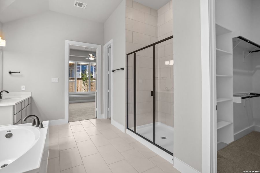 Furnished interior view inside a new home in Mayfair, New Braunfels (Image 19).
