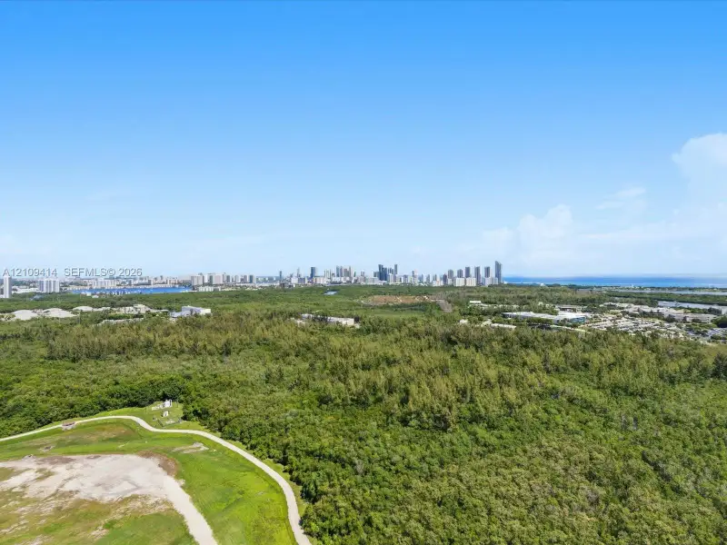 Natural landscape and outdoor views near  in North Miami (Image 58).