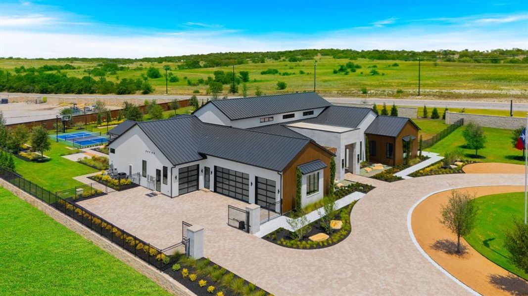 Community amenity available to residents of Fleming Pointe in Fort Worth (Image 8).