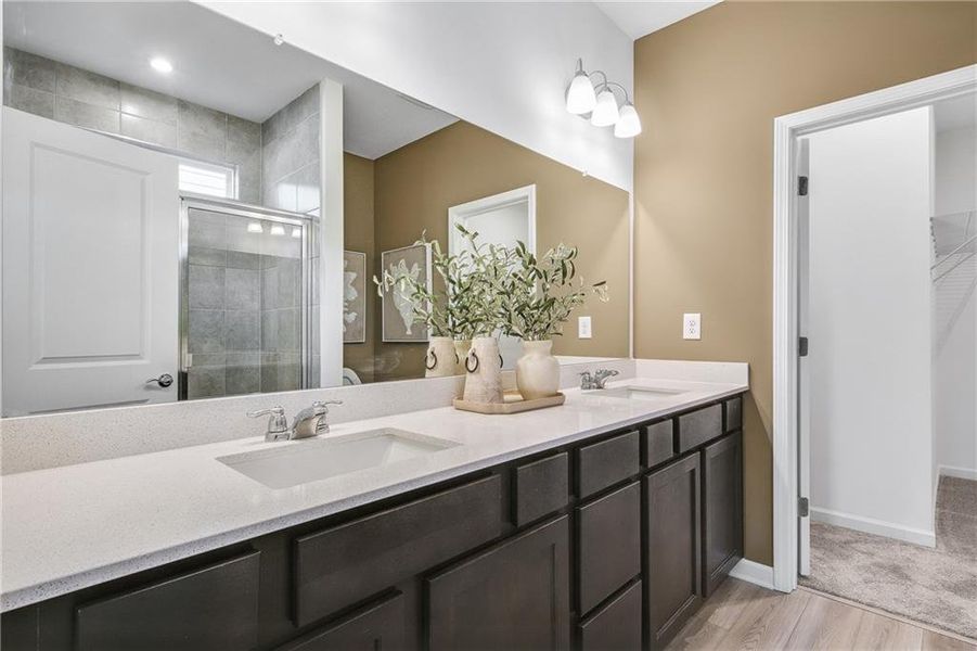 Furnished interior view inside a new home in Sun City Peachtree, Griffin (Image 16). Furnished interior view inside a new home in Sun City Peachtree, Griffin (Image 16).