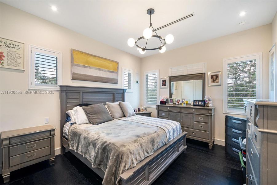 Furnished interior view inside a new home in , Pinecrest (Image 16). Furnished interior view inside a new home in , Pinecrest (Image 16).