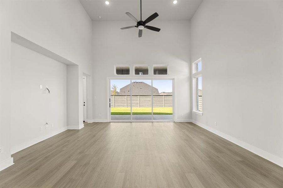 Spacious, unfurnished interior of a new home in Discovery Collection at Union Park, Little Elm (Image 17).
