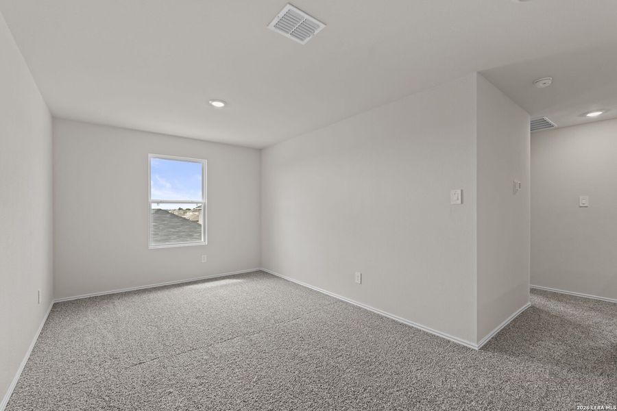 Spacious, unfurnished interior of a new home in Spring Valley, New Braunfels (Image 18). Spacious, unfurnished interior of a new home in Spring Valley, New Braunfels (Image 18).