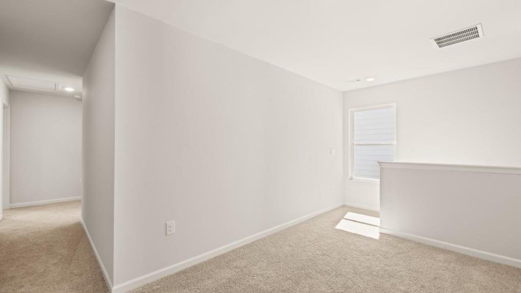 Spacious, unfurnished interior of a new home in Rolling Meadows, Jasper (Image 29).