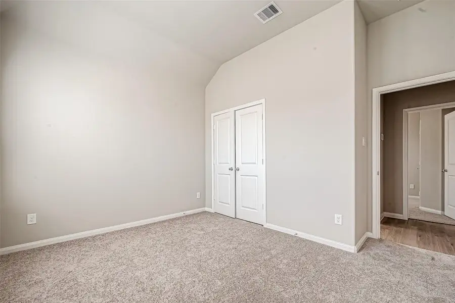 Image 44 of a home in King Oaks Village.