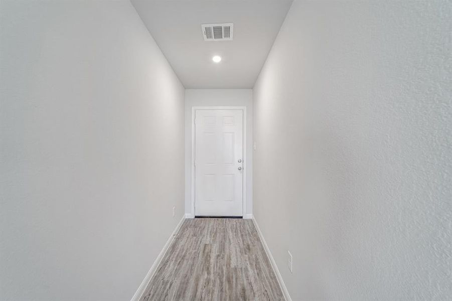 Spacious, unfurnished interior of a new home in Cresson Estates, Cresson (Image 17).