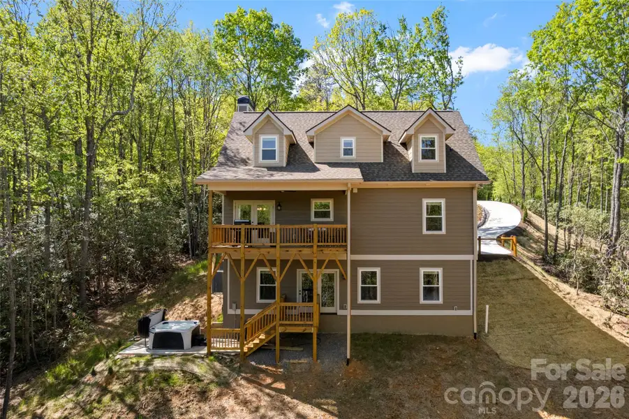 Image 37 of a home in .