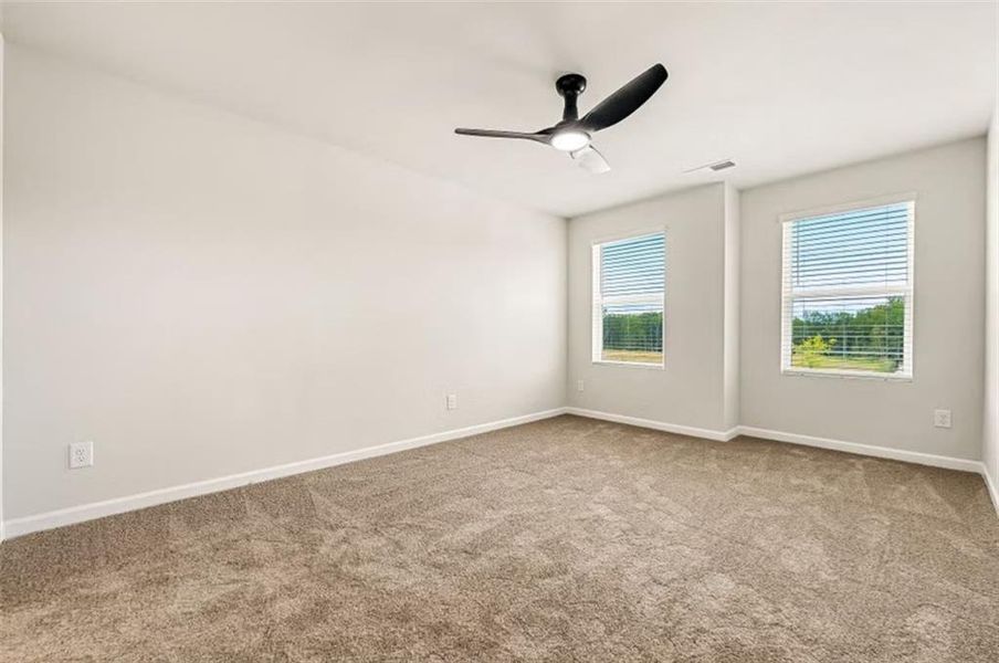 Spacious, unfurnished interior of a new home in Carolina, Palmetto (Image 18).