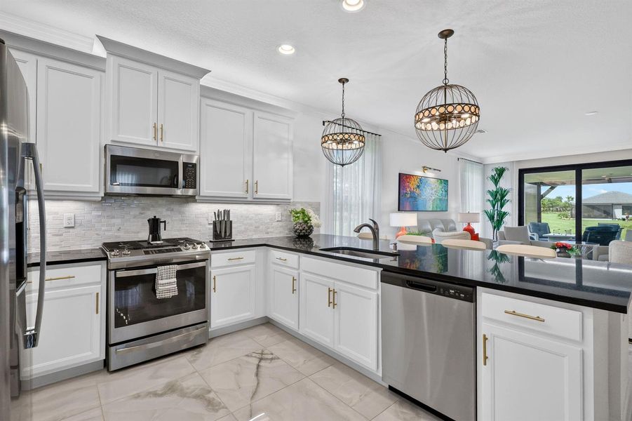 11777 SW Marine Way
