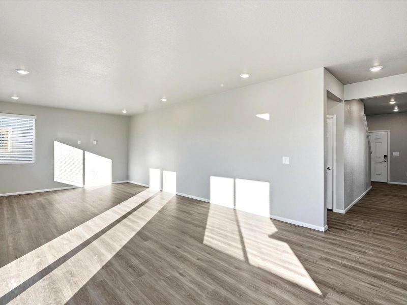 Spacious, unfurnished interior of a new home in Paint Brush Hills, Peyton (Image 8).