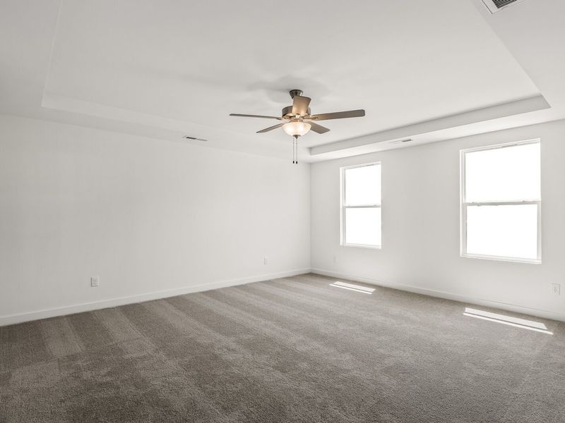 Spacious, unfurnished interior of a new home in Calista Farms, White House (Image 28).