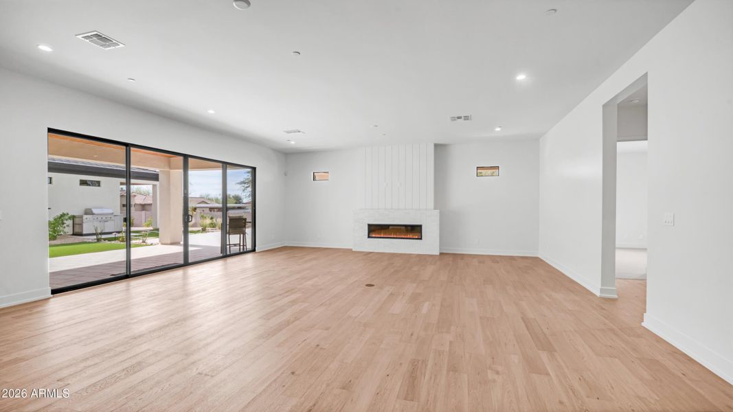 Lot 2 (21) - Copy Lot 2 (21) - Copy