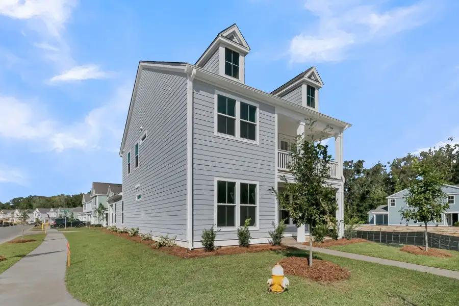 2,531sf New Home in Summerville, SC. - Slide 2 2,531sf New Home in Summerville, SC. - Slide 2