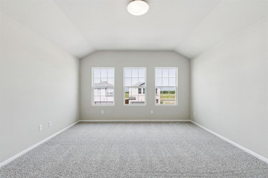 Spacious, unfurnished interior of a new home in AnaCapri, Anna (Image 18).