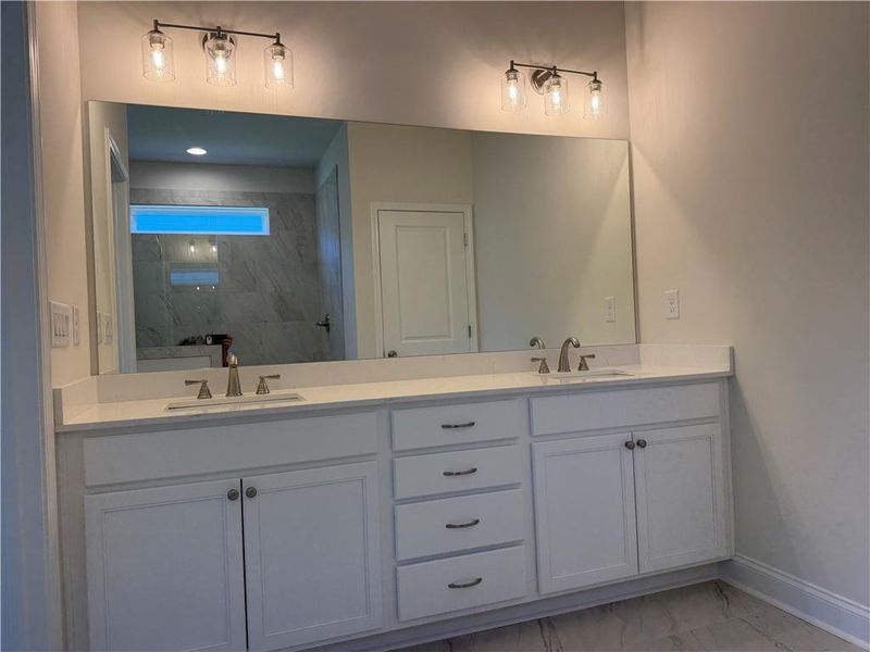 Furnished interior view inside a new home in , Jefferson (Image 11).