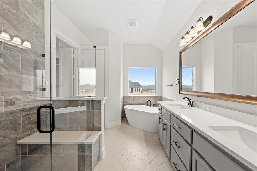 32. 160 Waterview - Bath