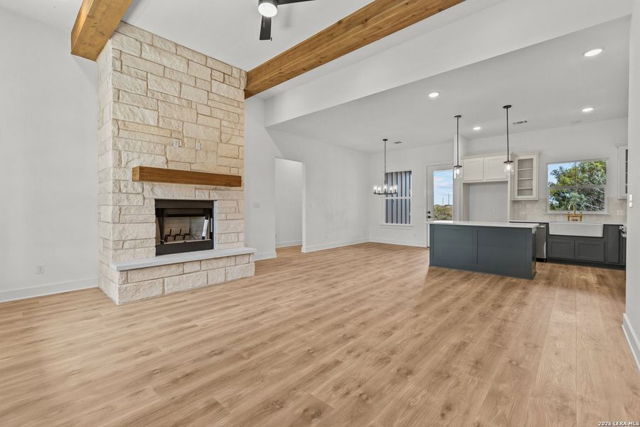 Spacious, unfurnished interior of a new home in , Devine (Image 14).