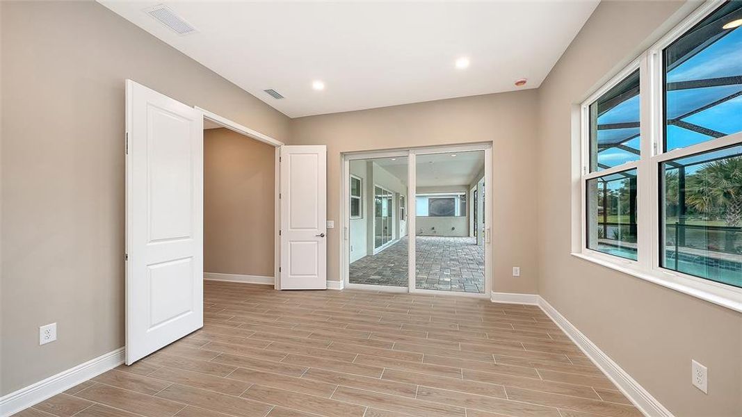 Spacious, unfurnished interior of a new home in Grand Park, Sarasota (Image 39). Spacious, unfurnished interior of a new home in Grand Park, Sarasota (Image 39).