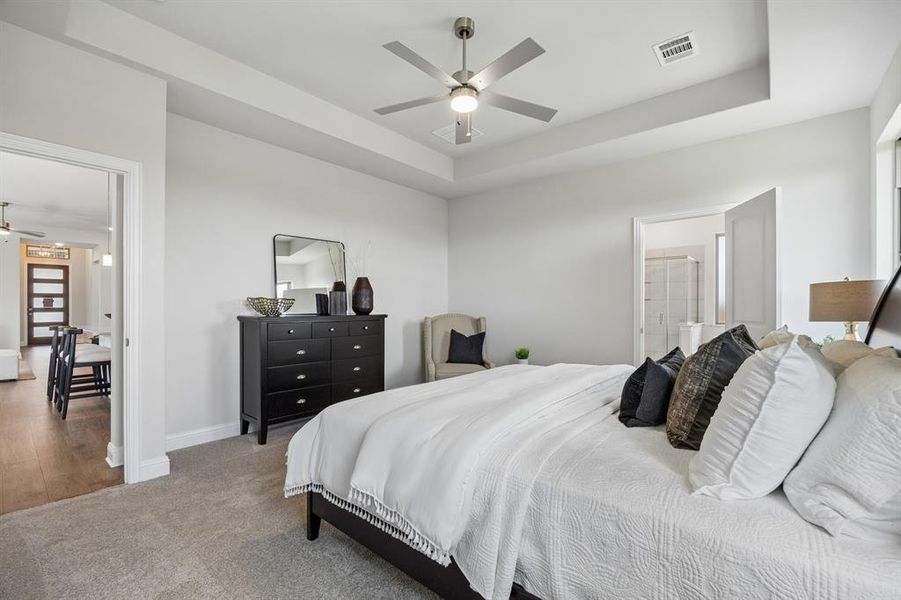 Furnished interior view inside a new home in Summer Crest, Fort Worth (Image 11). Furnished interior view inside a new home in Summer Crest, Fort Worth (Image 11).