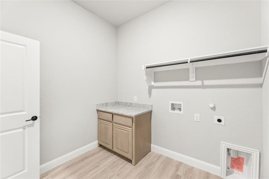 Furnished interior view inside a new home in Maplewood, Glenn Heights (Image 18). Furnished interior view inside a new home in Maplewood, Glenn Heights (Image 18).