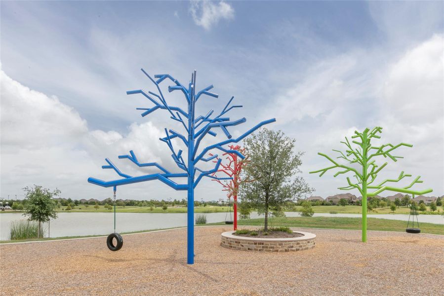 Community amenities in Bridgeland, Cypress (Image 15). Community amenities in Bridgeland, Cypress (Image 15).