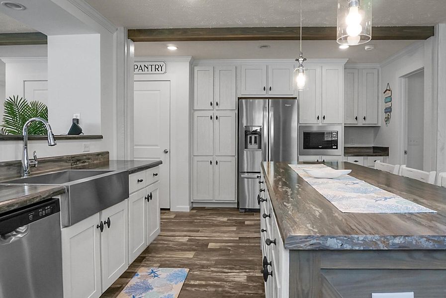 Furnished interior view inside a new home in , Bonneau (Image 39).