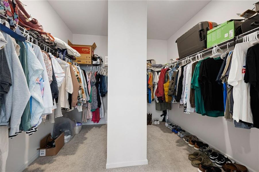 Image 40 of a home in .