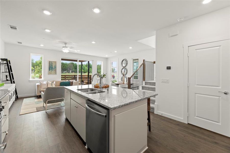 1835 Azalea_2282_Cypress_Kitchen (3)