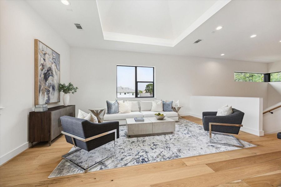 Oversized upstairs gameroom