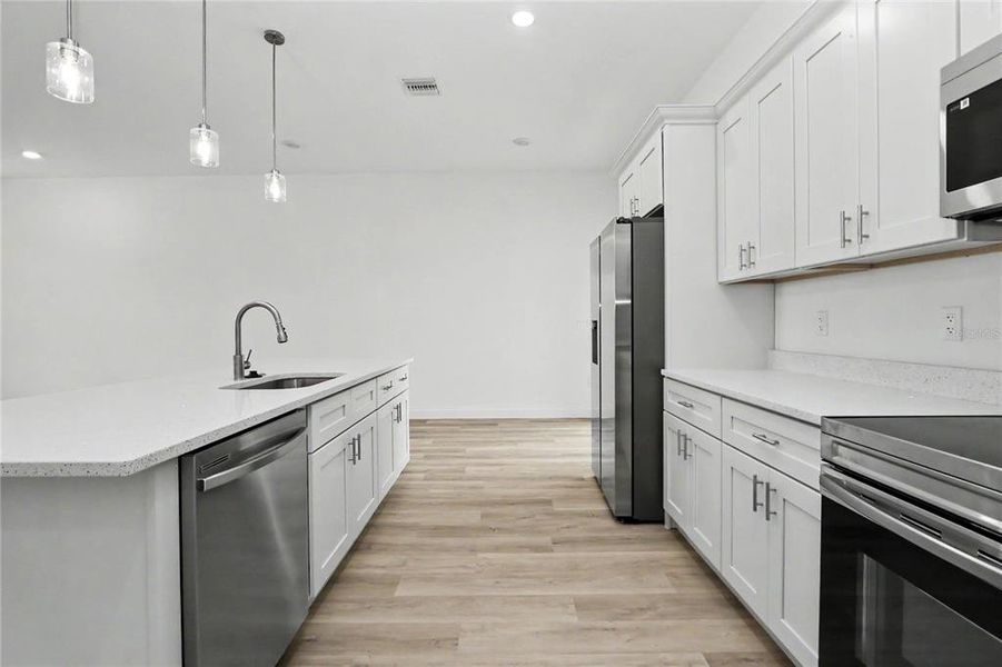 Furnished interior view inside a new home in , Ocala (Image 9).