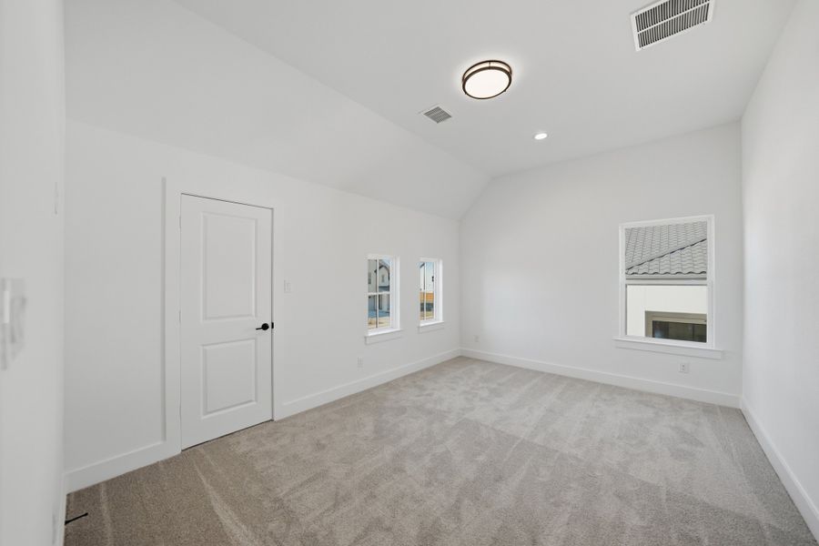 Spacious, unfurnished interior of a new home in Fields - 40' Lots, Frisco (Image 27). Spacious, unfurnished interior of a new home in Fields - 40' Lots, Frisco (Image 27).