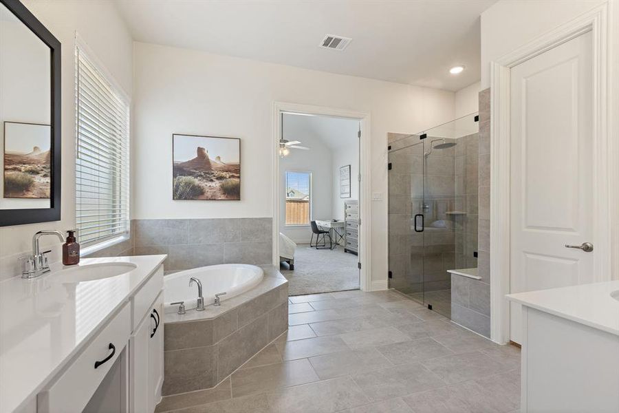 Furnished interior view inside a new home in Inspiration, Lucas (Image 9).