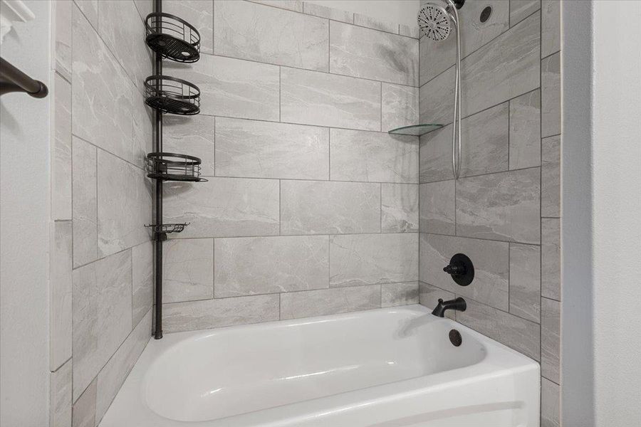 Close-up of interior finishes inside a home in , Killeen (Image 21).