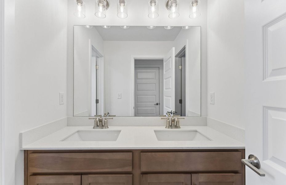 Image 53 of a home in Glenview Farms.