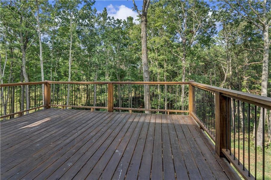 Image 33 of a home in .