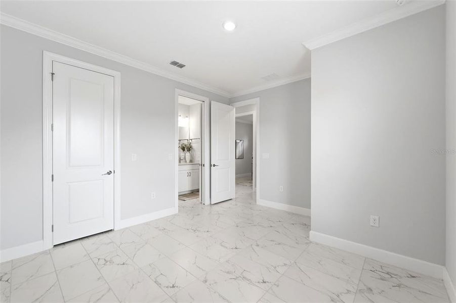 Spacious, unfurnished interior of a new home in , Wesley Chapel (Image 20).