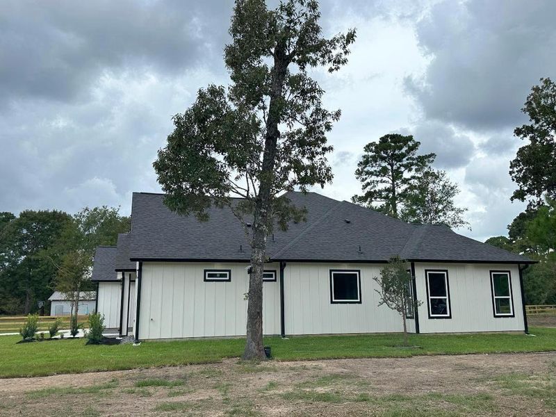 Image 32 of a home in . Image 32 of a home in .