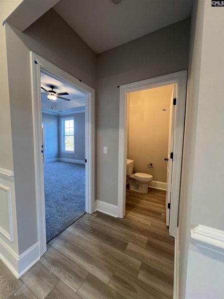 Spacious, unfurnished interior of a new home in The Cove, Sumter (Image 12).