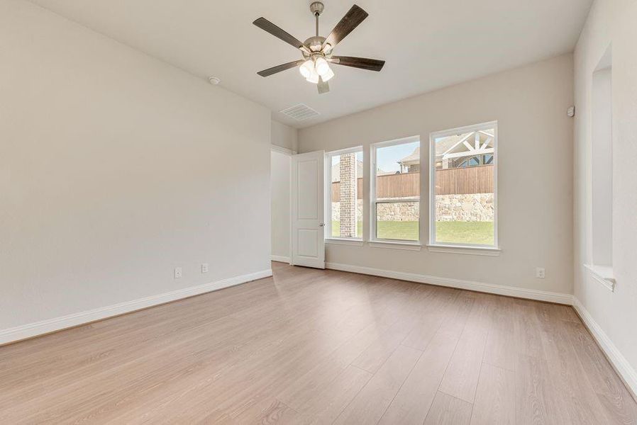 Spacious, unfurnished interior of a new home in Monterra, Rockwall (Image 19). Spacious, unfurnished interior of a new home in Monterra, Rockwall (Image 19).