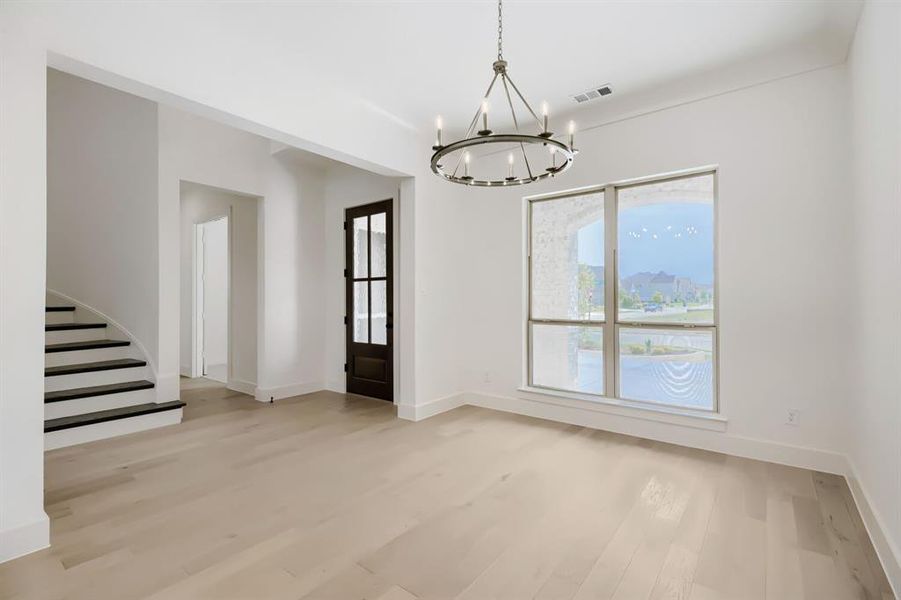 Spacious, unfurnished interior of a new home in Mosaic, Celina (Image 19). Spacious, unfurnished interior of a new home in Mosaic, Celina (Image 19).
