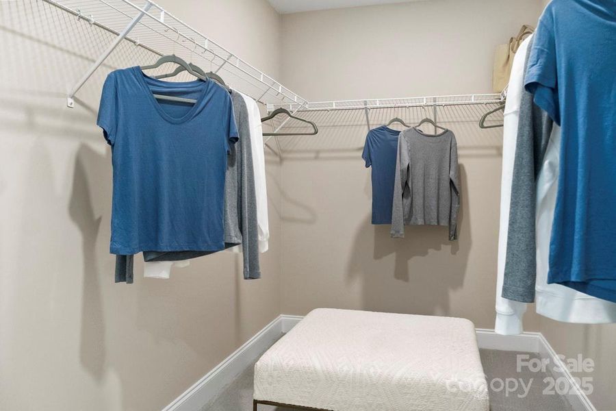 Photo is representation only